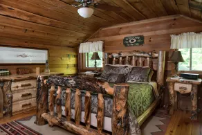 WE ARE OPEN!  Authentic log cabin on Paint Creek, 0.5 mi to Appalachian Trail - Image 3