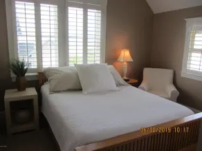 Sandcastle by the Sea - 3Bedroom, 2 Bath/Sleeps 6 - South Beach - Oceanside - Image 5