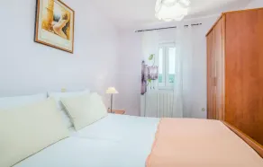 Amazing Apartment In Cizici With House Sea View - Image 4