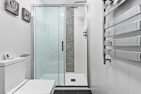 17 At The Beach -  an apartment that sleeps 4 guests  in 2 bedrooms - Image 5