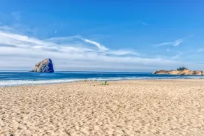Relaxed Ocean View Across From Kiawanda Rock, Game Room and EV Charging! - Image 2