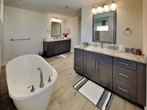 Midpoint Villa - Image 5