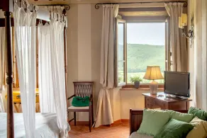 Villa Borgo Gerlino by Fantasia Villas - Image 5