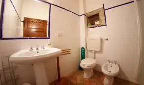 Leccino-Le Gorghe di Valmarino Residence i Umbria 5 km från Perugia Pool och WIFI - Image 4