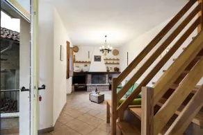 Casa Lara: Cosy Alpine Home Near Lugano + Garden (Sleeps 5) - Happy Rentals - Image 2