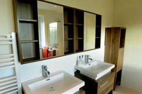 Fantastic Holiday Home 5 ensuite bedrooms Pool No Pets - Image 4