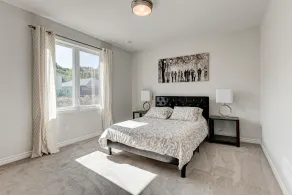 Cozy, spacious family home w/ Arcade! 5 mins from Beach! - Image 5