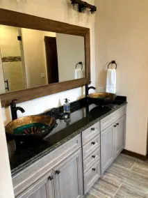 Best view of Kendall Mountain! Easy & ample truck and trailer parking! - Image 2