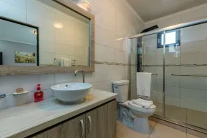 NEW 6BR Villa w/ Pool across street @ PalmBeach - Image 5