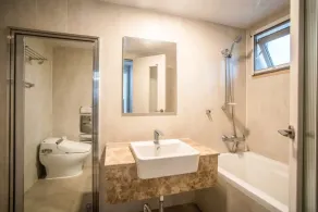 Oakra Resort - Image 2