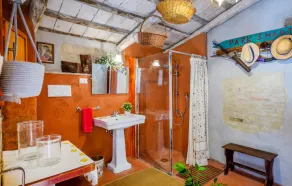 4 bedroom beautiful home in Acqualagna - Image 4