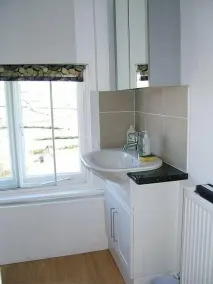 Cosy holiday cottage in the National Park with stunning views and new kitchen. - Image 4