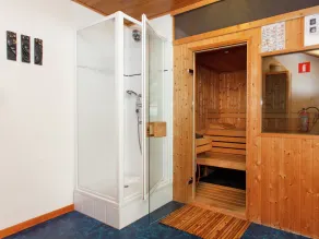 Group Getaway with Sauna - Image 2