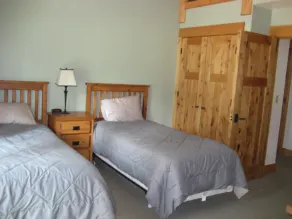 Golf Course/Lodge Style/large/clean/comfortable/5 BR - Image 5