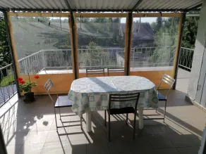 Holiday apartment with large balcony, only 250 m from the beach - Image 5