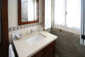 Caretaker's House - Image 4