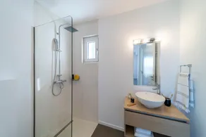 Nora Villa - Image 3