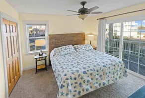 Soundside Dog Friendly Home w/ Private Pool, Hot Tub, Theater and Game Rooms - Image 3