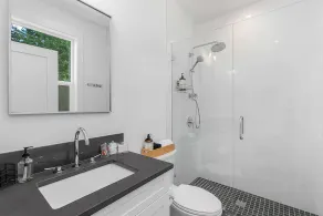 The Greenwood Gem - Image 3