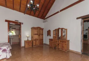 Landhus med privat pool i San Bartolome - Image 4