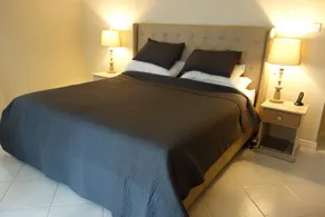 Tropisk have 3 soveværelser, 3 badeværelser villa, kun 5 minutters gang til stranden - Image 4