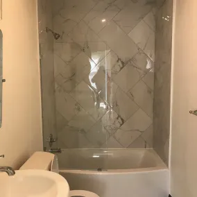 For Traveling Professionals! Newly Renovated 1bed/1bath-10 minutes to downtown - Image 3