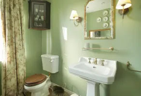 Located in the Castle Howard Estate village of Coneysthorpe, The Green is a cosy cottage that has be - Image 5