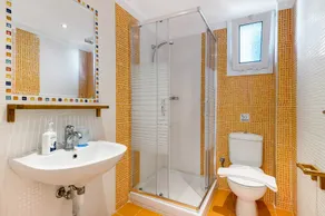 Villa Captain Fotis 4 – Pet-Friendly Apartment with Sea View & Balcony - Image 2