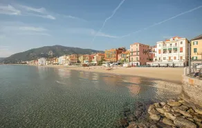 Bellissima casa con 2 camere da letto a Magliolo - Image 3