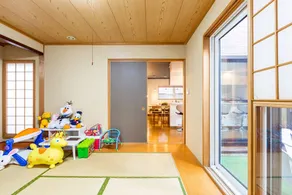 THE WORLDWIDE HOUSE - Image 3