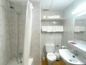 Apartamentos Midi 3000 - Image 3