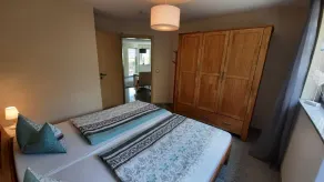 Ruhige und Sonnige Ferienwohnung mit Eigener Terrasse und Aussicht in die Natur - Image 5