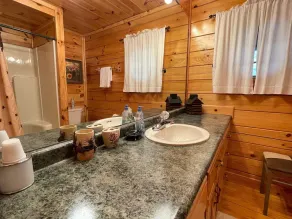 Lazy Bear Lodge - minutes to John C Campbell Folk School - Image 3