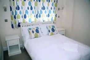 3 bedroom cottage near Arundel Castle and Beach - Image 4