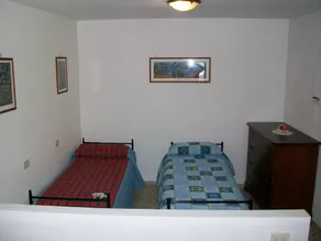 IL PINO: apartment within farmhouse just 15 minutes far from Assisi. - Image 5