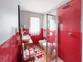 VIOLET Luxus-Apt. in Villa, Terrasse, Pool, Whirlpool, WLAN, Klima, Sauna - Image 2