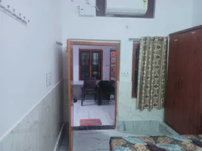 Shree Sitaram Guest House - Image 5
