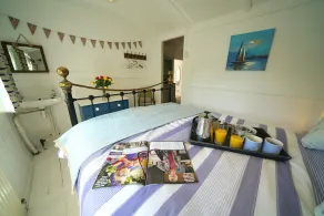 Charming Seaside Home, Full of Character (Old railway carriages) Pet Friendly, - Image 3