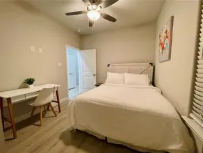 Entire New Cozy Home near NRG Stadium - Image 5
