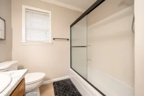 Idas Ideal Homestead cozy 3Bed1Bath perfect for Work Stay or Family Vacay - Image 4