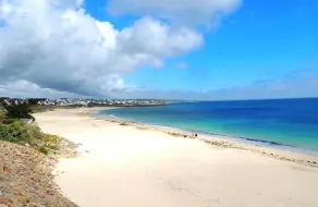 House 20 metres from the beach with sea view - Image 5