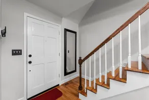 RENOVATED Masters Retreat 6.8 miles away - Image 2