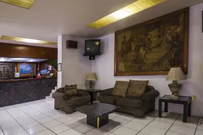 Hotel Canada, Guadalajara - Image 5