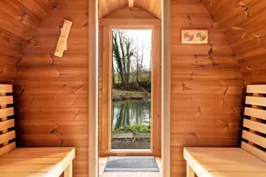 Holiday Home 'Lachen' with Private Terrace, Private Garden and Wi-Fi - Image 2