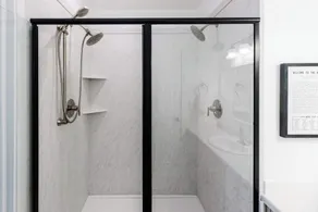 This condominium is a 2 bedroom(s), 1 bathrooms, located in North Logan, UT. - Image 5