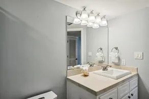 IR 314 is a Stunning 2 BR Gulfview - Recently Renovated and 60\" Flat Screen - Image 4