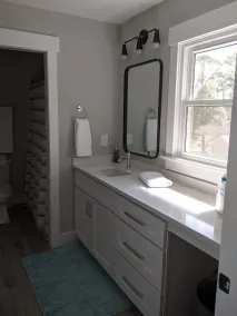 Beautiful renovated house 12 minutes from DT Raleigh - Image 4