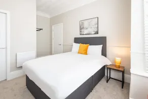 Host & Stay - Clifton Studios - Image 5
