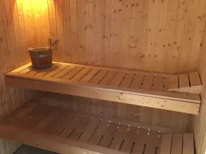 Mueritz-Ferienhaus-Wiesenblick-|-Garten-Sauna-Kamin-und-Boot-|-200-Meter-zur-Mueritz - Image 2