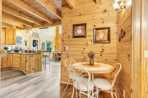 Big Bear Lodge Retreat where friends & families gather and meet! - Image 4
